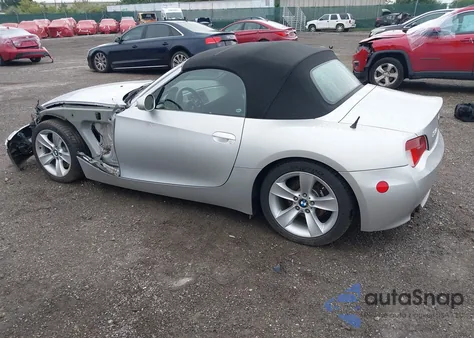 2006 BMW Z4 3.0Si z USA, uszkodzony, nr VIN 4USBU53576LX01718